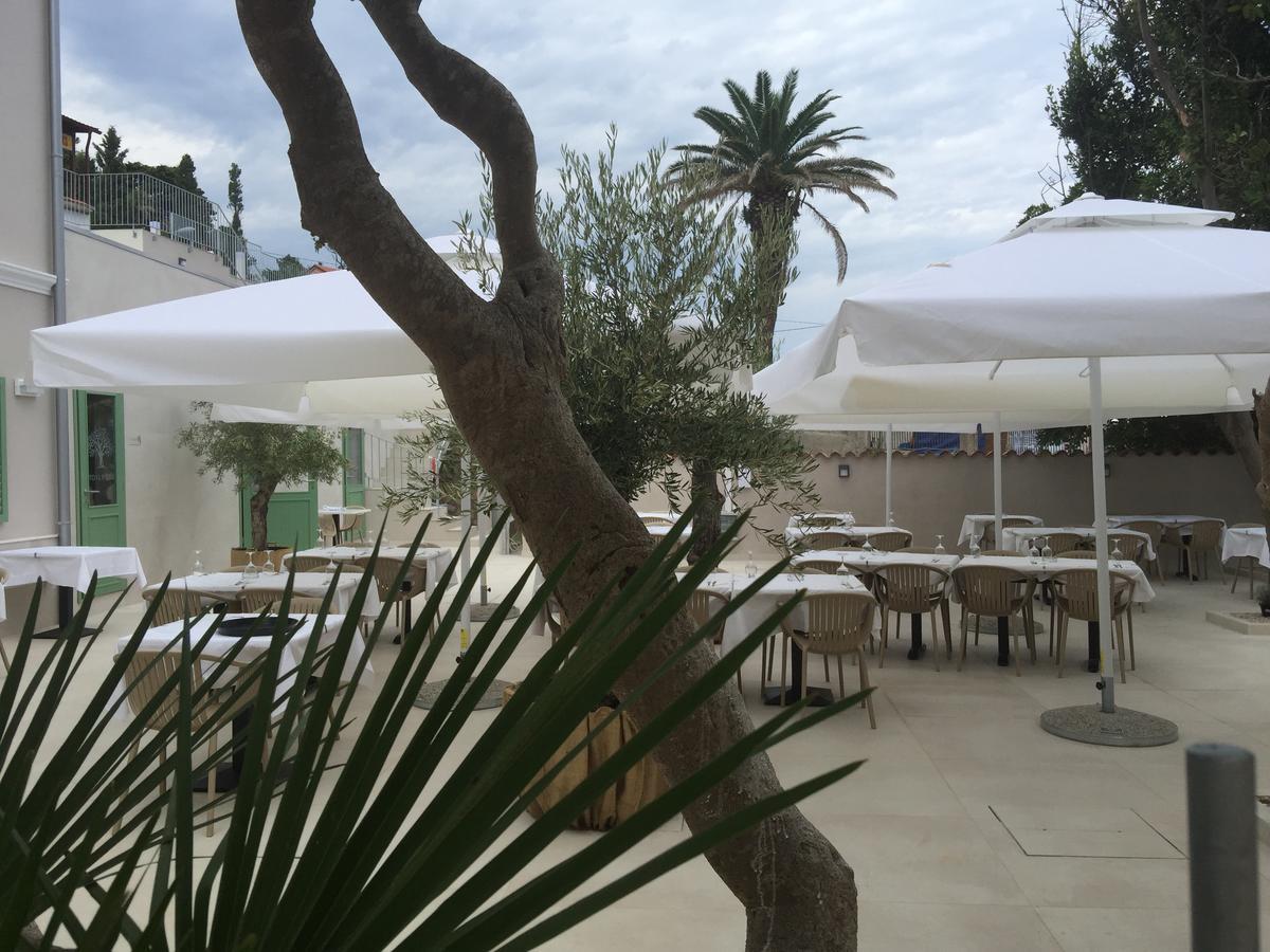 Hotel Vila Conte Lussingrande Esterno foto
