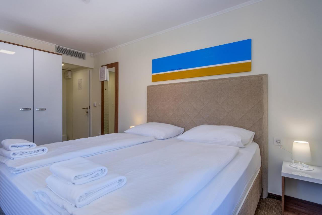 Hotel Vila Conte Lussingrande Esterno foto