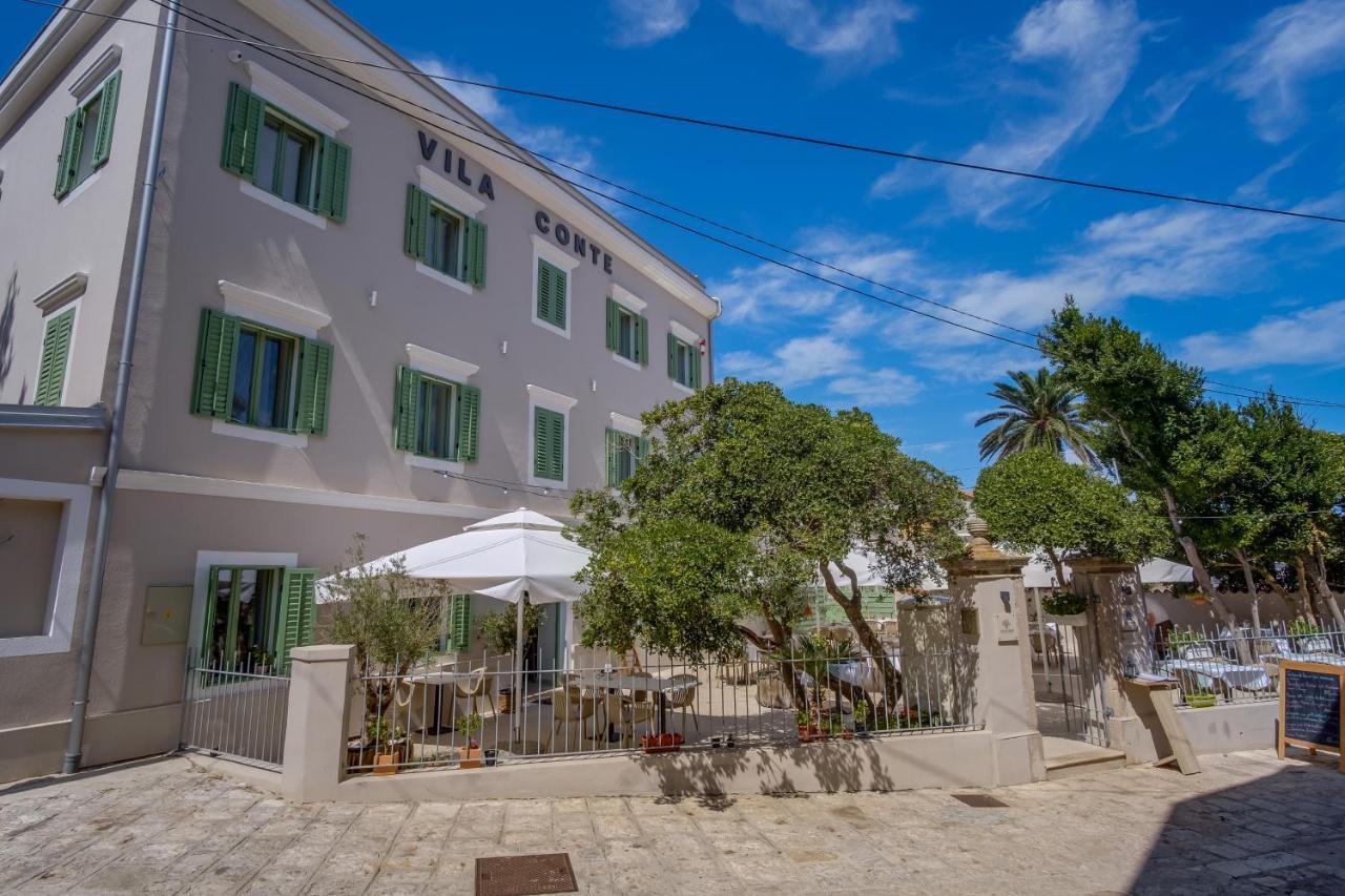 Hotel Vila Conte Lussingrande Esterno foto